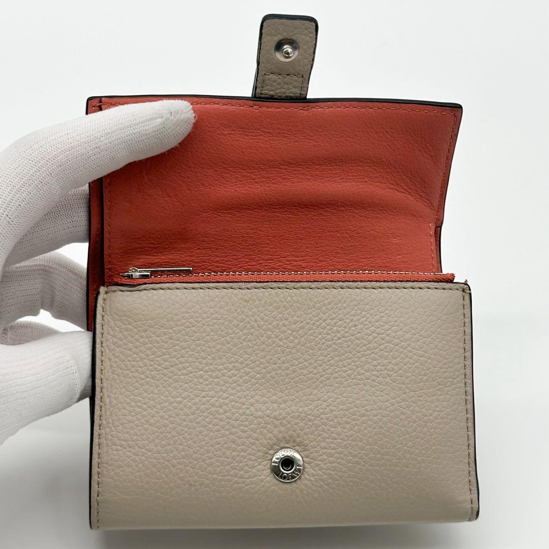 Loewe Vertical Small Wallet Trifold Compact — view 7