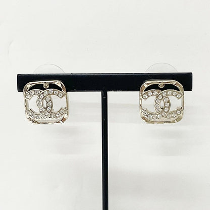 Chanel Earrings CC Logo Rhinestone Square Gold — view 6