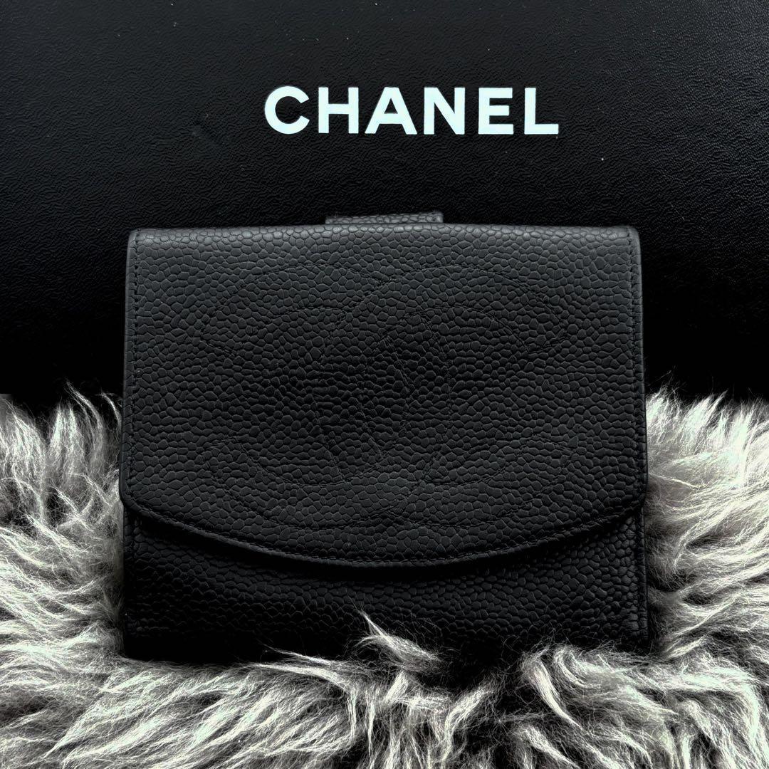 Chanel Wallet Jumbo CC Logo Caviar Snap Bifold