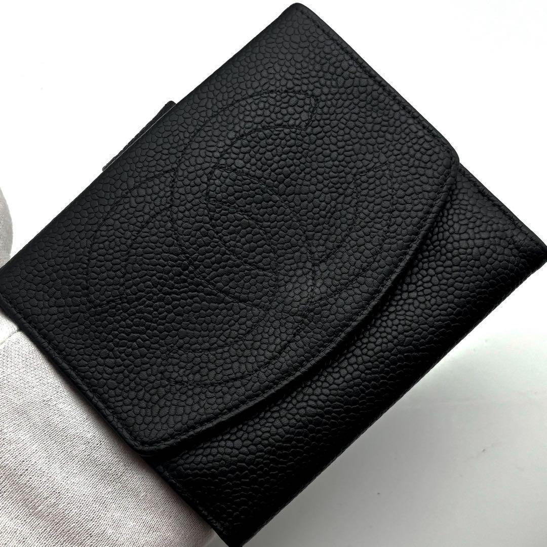 Chanel Wallet Jumbo CC Logo Caviar Snap Bifold — view 2