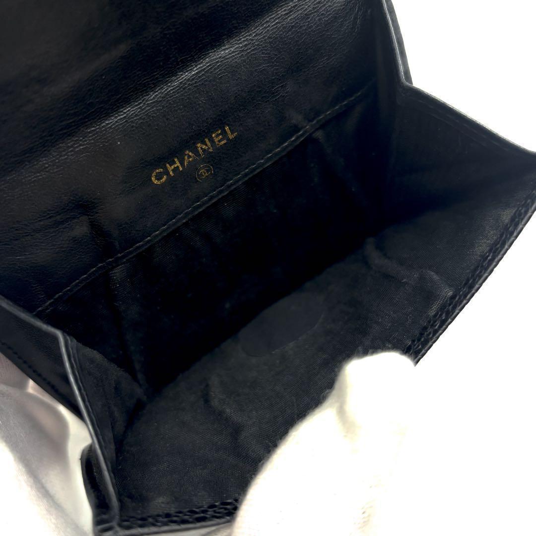 Chanel Wallet Jumbo CC Logo Caviar Snap Bifold — view 5