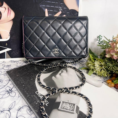 Chanel Chain Wallet Quilted Multicolor — view 2