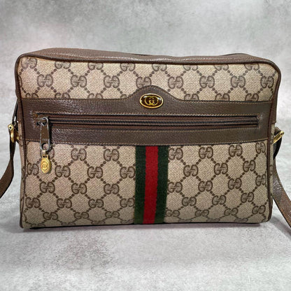 Gucci GG Sherry Line Shoulder Bag Brown Leather — view 2