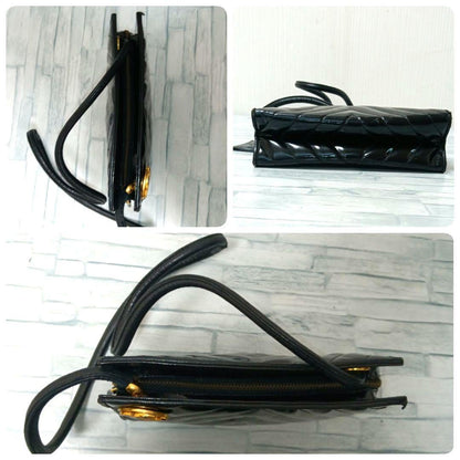 Chanel Stitch Shoulder Bag Enamel CC Logo Black — view 5