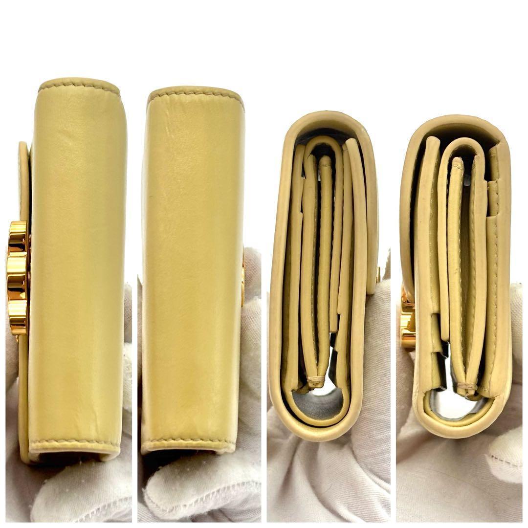 Celine Wallet Small Flap Triomphe Yellow — view 8