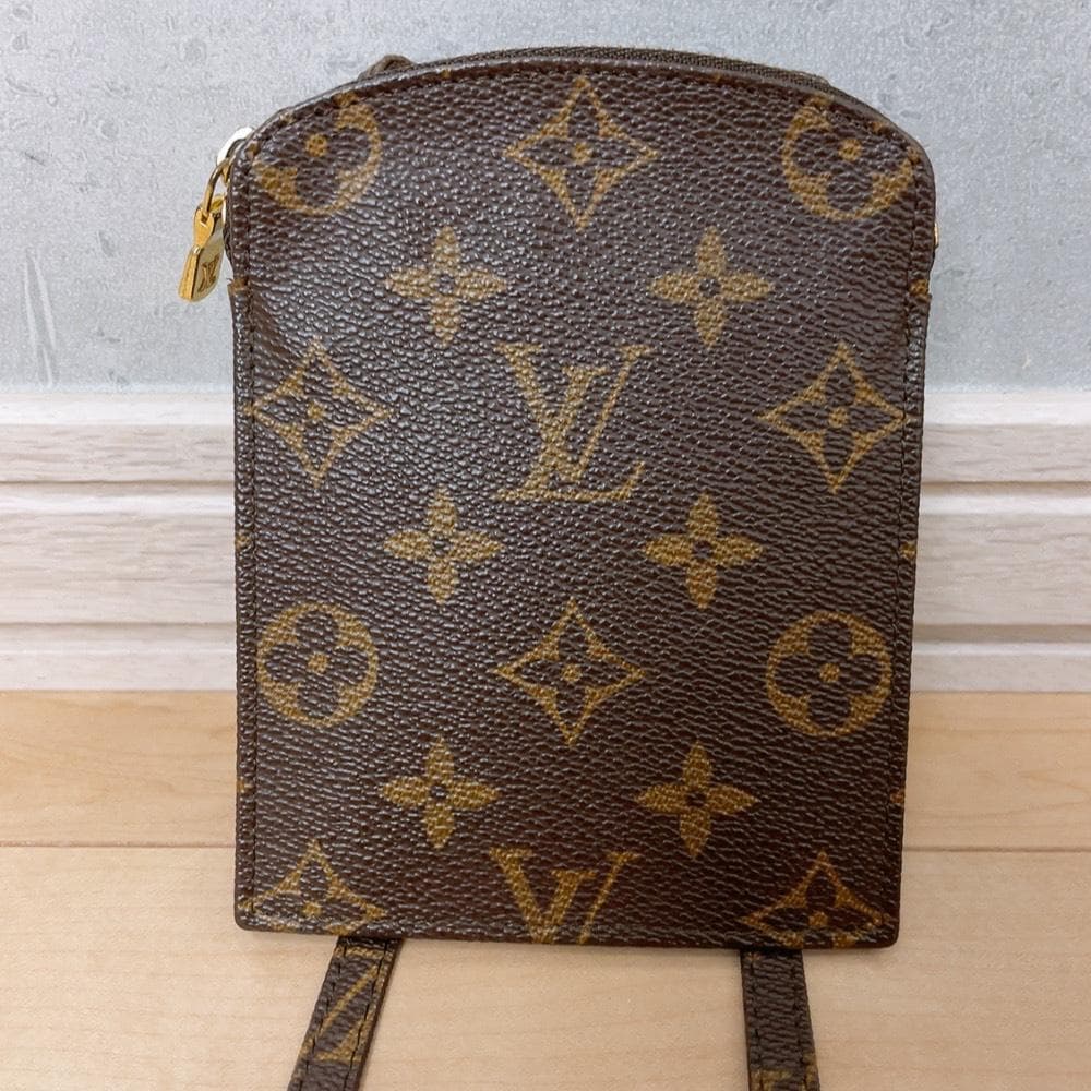 Louis Vuitton Monogram Pochette Cles — view 2