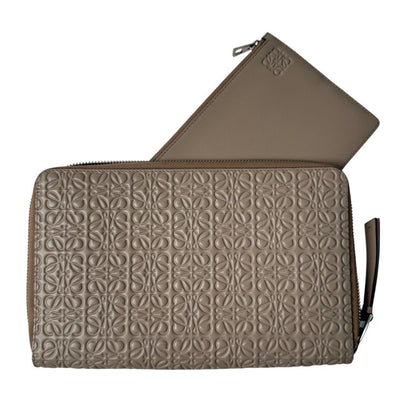 Loewe Repeat Anagram Wallet Multi Case Card — view 5