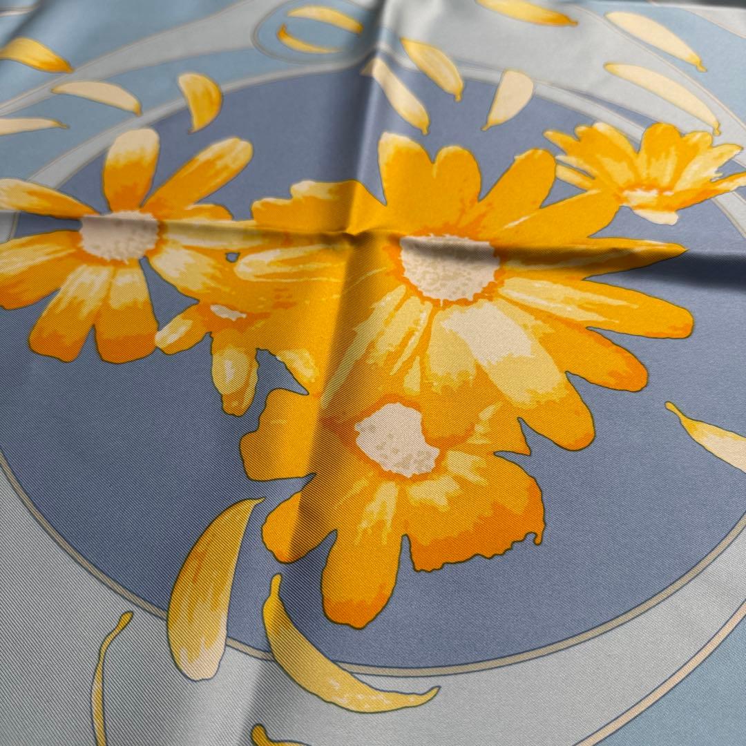 Hermes Carre 90 Leave It to the Wind Ribal Chain Ko Silk Scarf — view 4