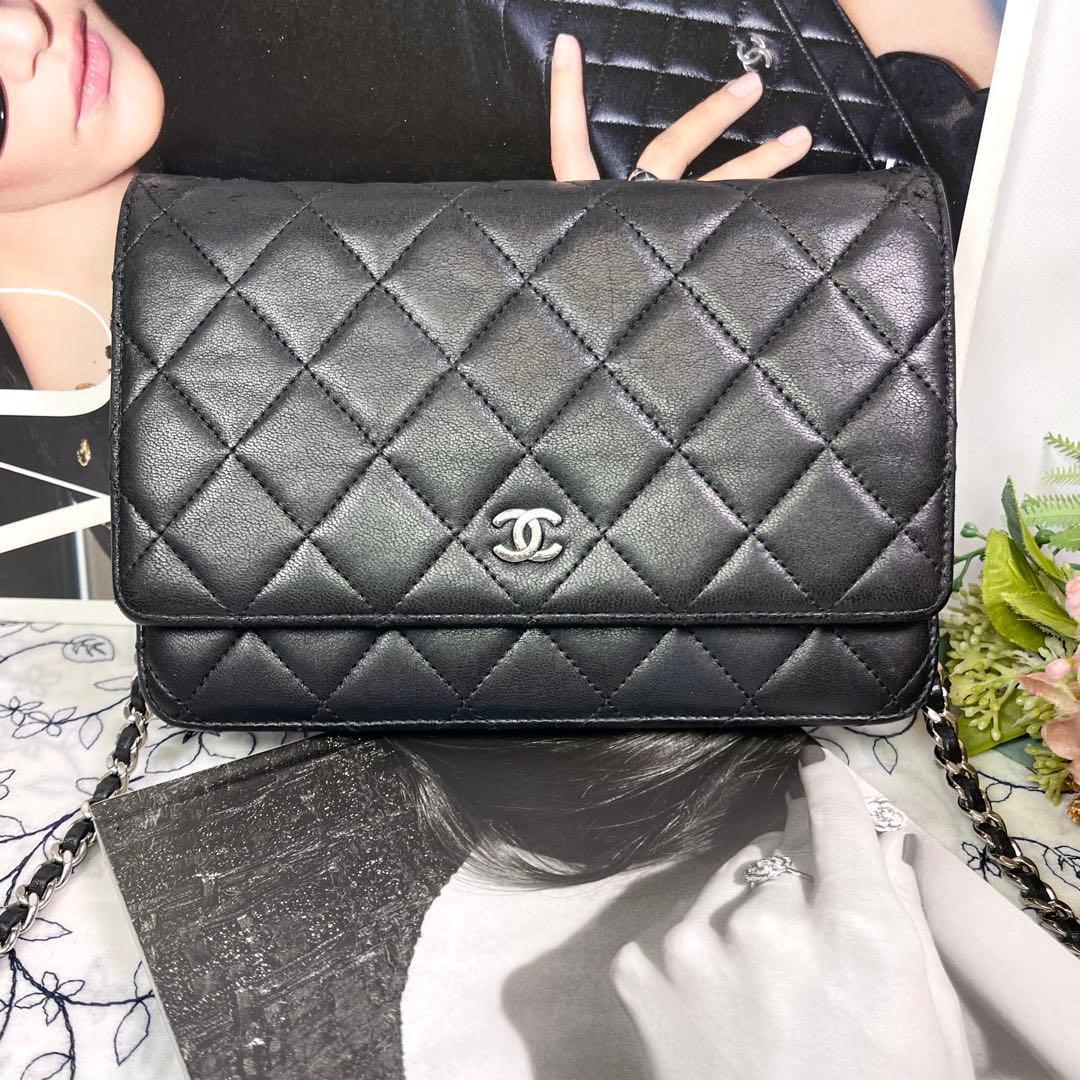 Chanel Chain Wallet Black Quilted Shoulder Bag — view 2
