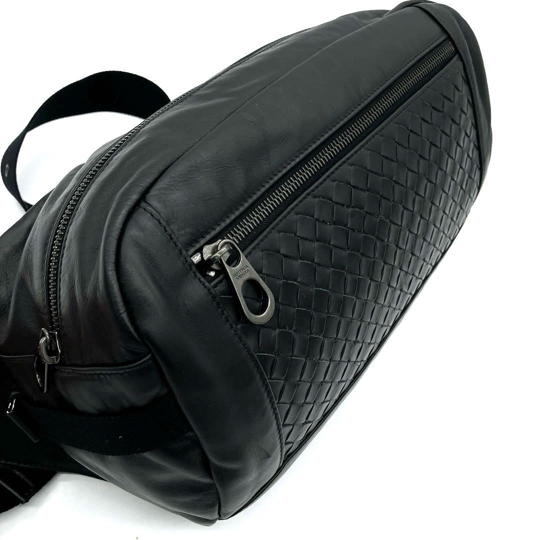 Bottega Veneta Body Bag Intrecciato Soft Leather