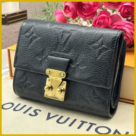 Louis Vuitton Monogram Empreinte Metis Compact Wallet
