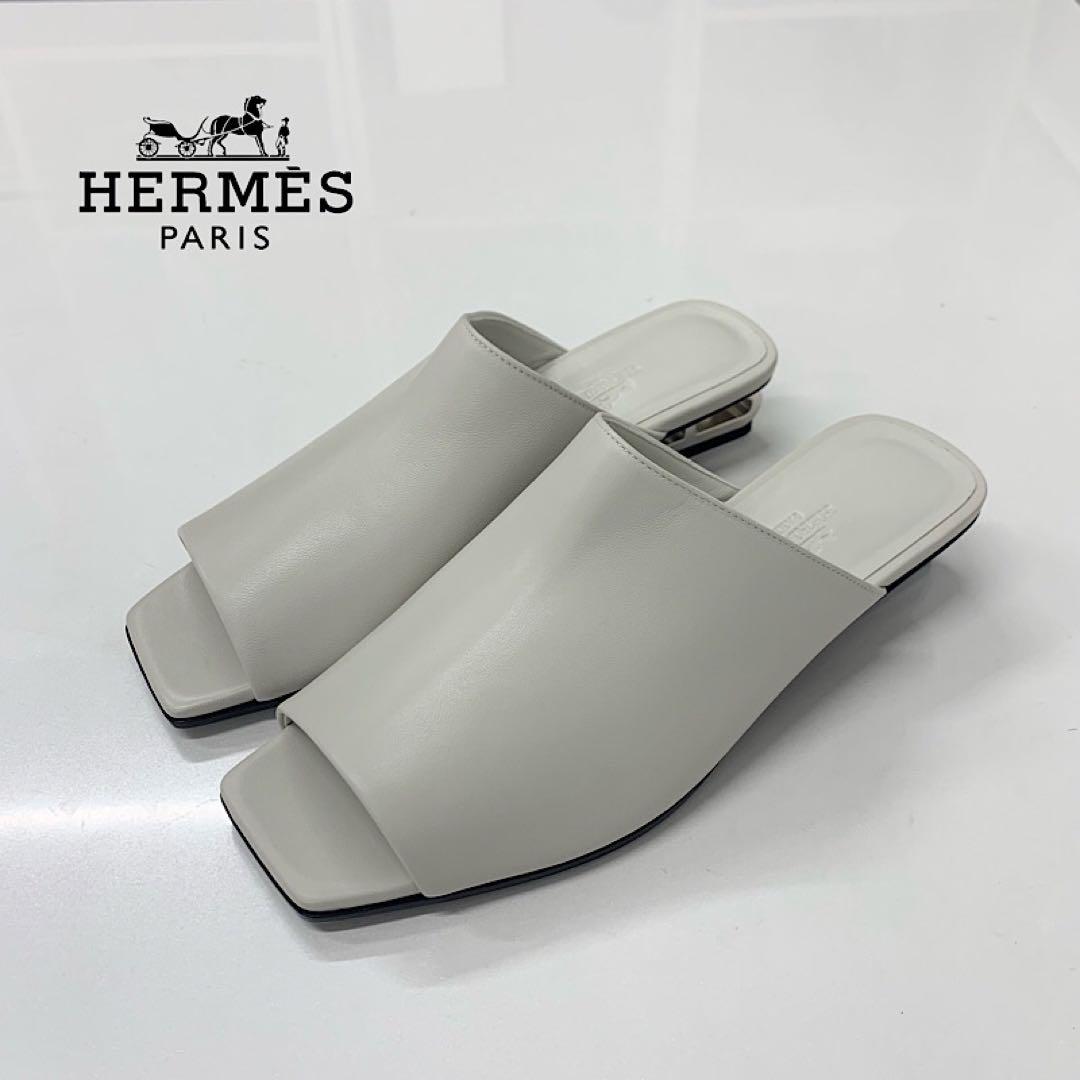Hermes Idol Leather Chaine D'ancre Sandals White