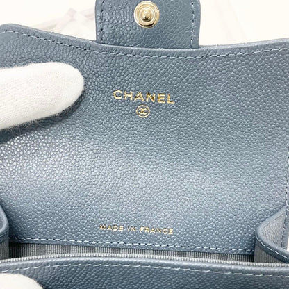 Chanel Quilted Caviar Leather CC Logo Card Case Coin — view 7