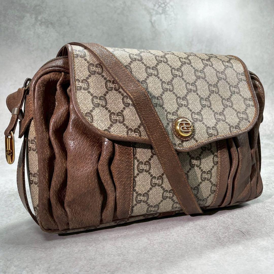 Gucci GG Shoulder Bag Brown Beige Logo Leather