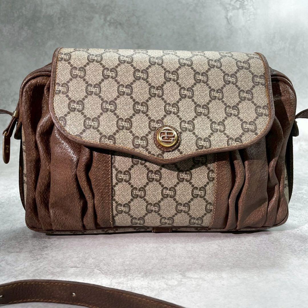 Gucci GG Shoulder Bag Brown Beige Logo Leather — view 2
