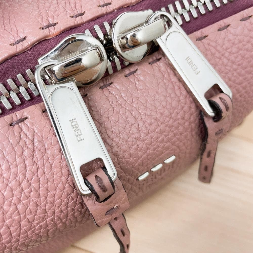 Fendi Selleria Ray Handbag Pink — view 8