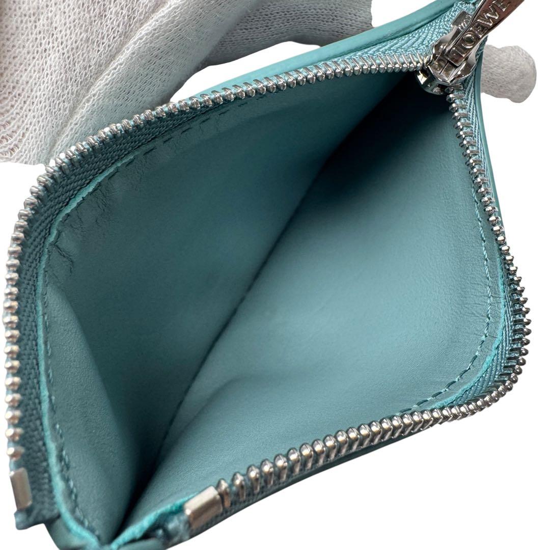 Loewe Pebble Vertical Wallet — view 7