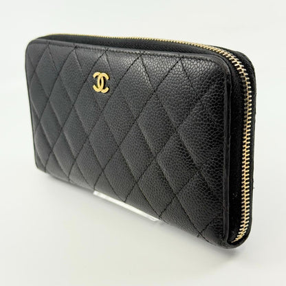 Chanel Quilted Wallet Caviar Leather — view 4