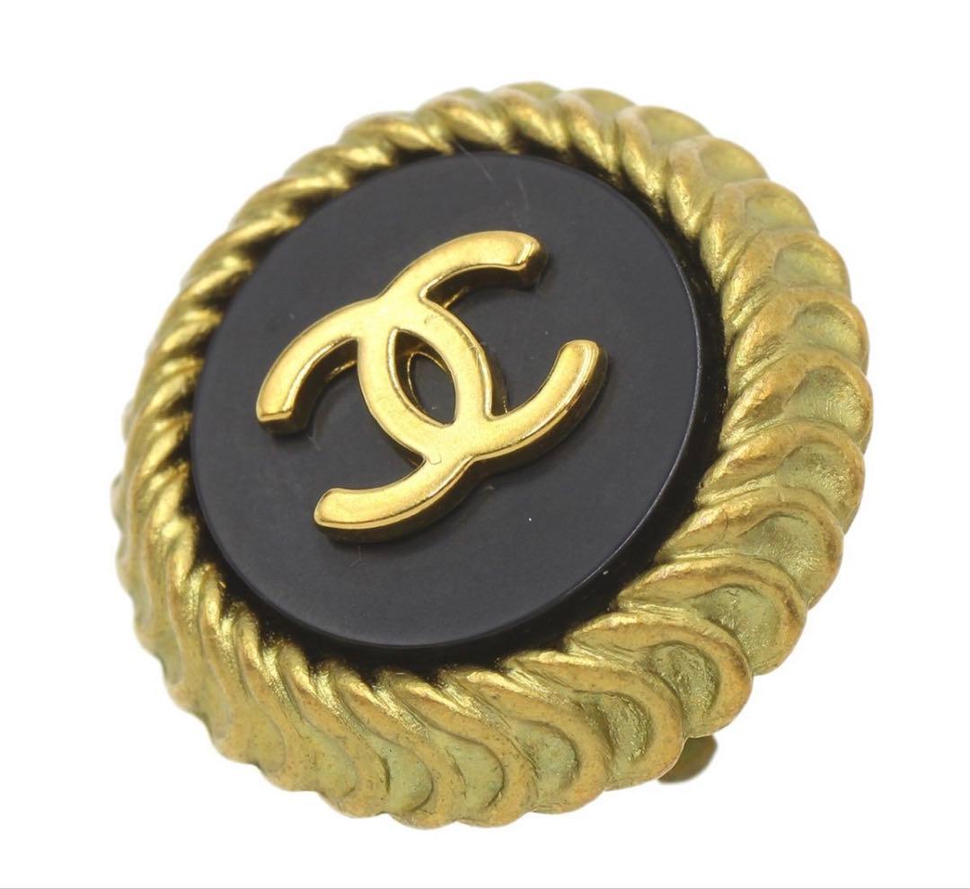 Chanel Cocomark Round Earring