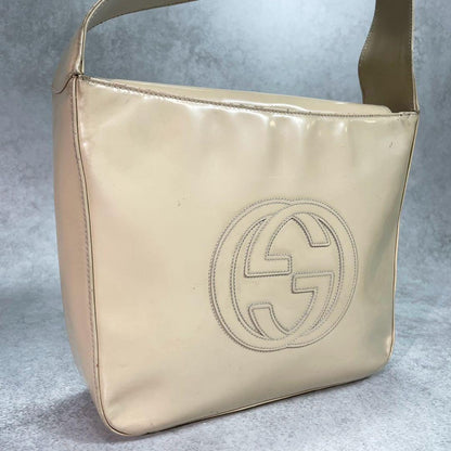 Gucci GG Shoulder Bag Patent Leather Beige Logo