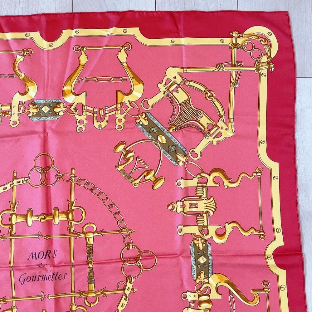 Hermes Scarf Carre 90 Morset Gourmettes Bit and Chain Red