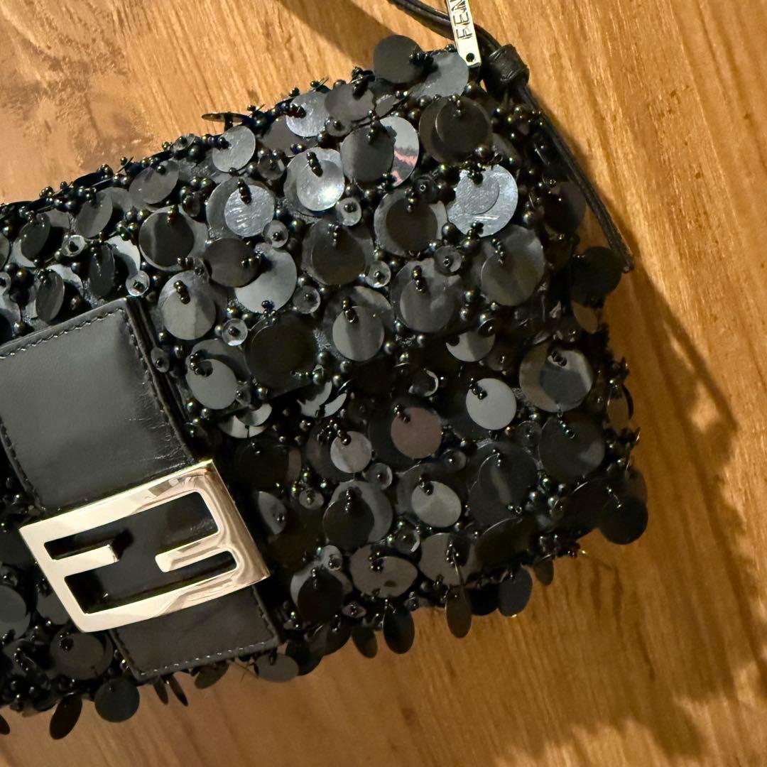 Fendi Baguette Shoulder Bag Sequin Black — view 4