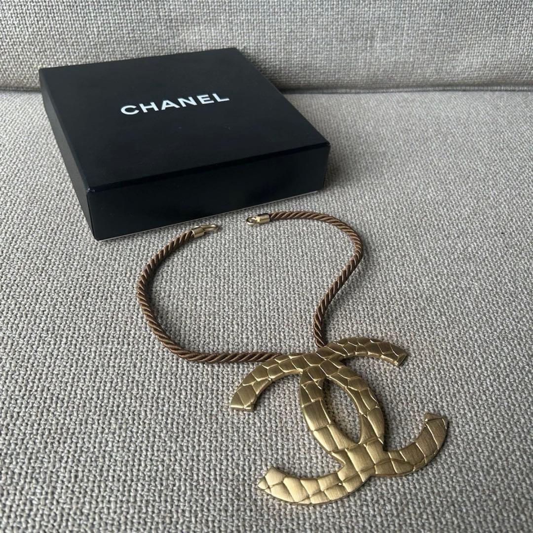 Chanel Vintage CC Logo Choker Necklace — view 3