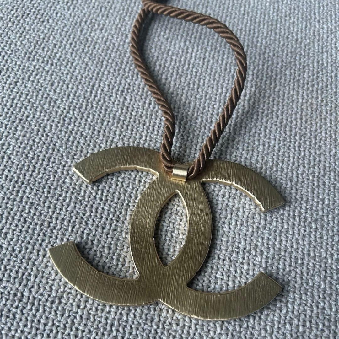 Chanel Vintage CC Logo Choker Necklace — view 5