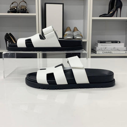 Hermes Chypre Leather Flat Sandals White — view 3