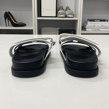 Hermes Chypre Leather Flat Sandals White — view 5