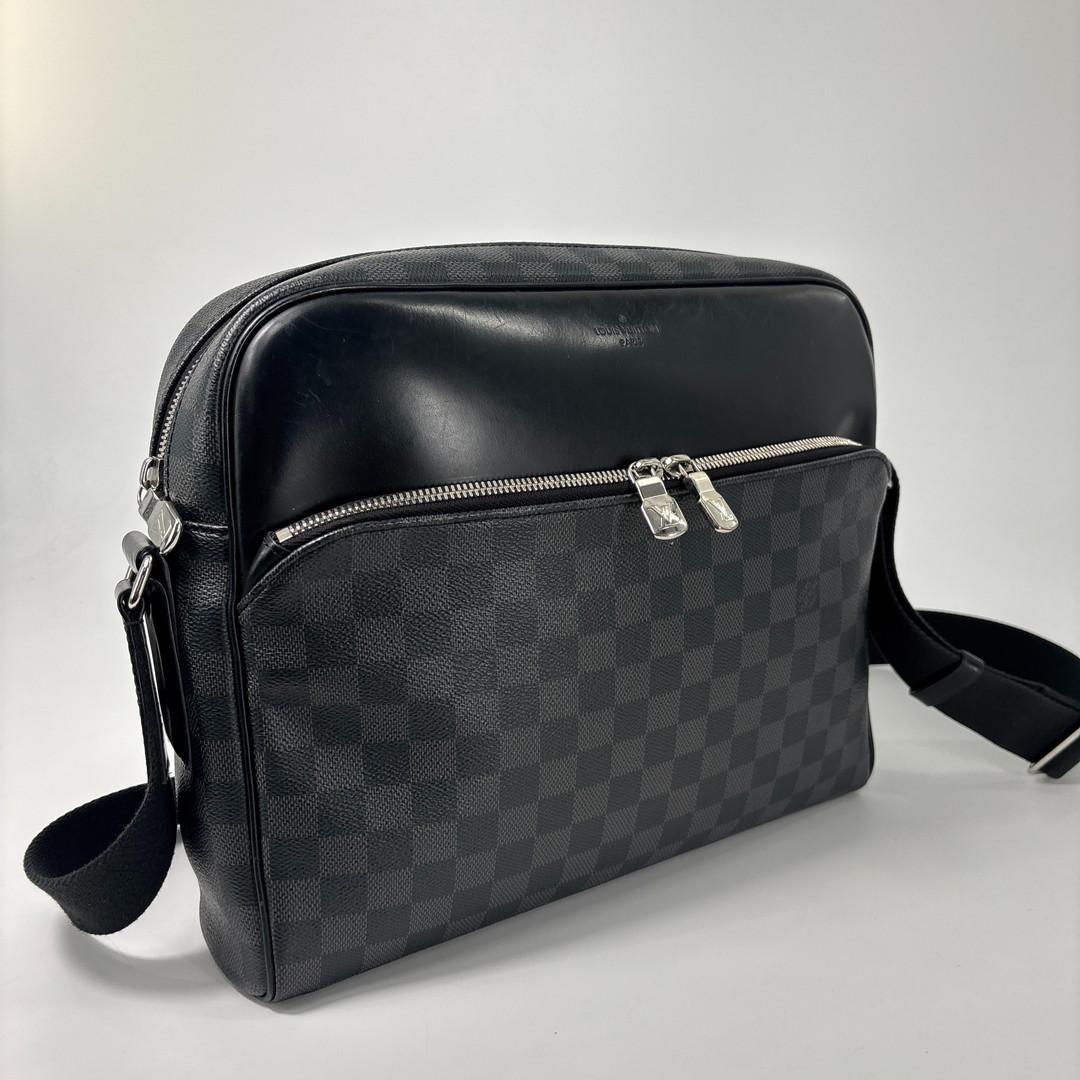 Louis Vuitton Super Damier Graphite Dayton MM Shoulder Bag — view 3