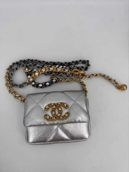 Chanel 19 Quilted Metallic Silver Chain Waist Pouch — view 2