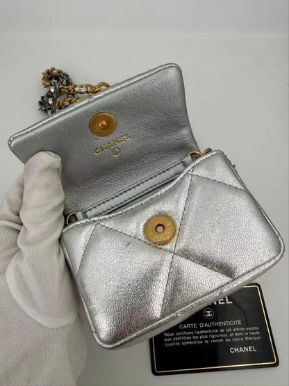 Chanel 19 Quilted Metallic Silver Chain Waist Pouch — view 5