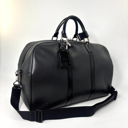 Louis Vuitton Taiga Kendall PM Ardoise Boston Bag Black — view 3