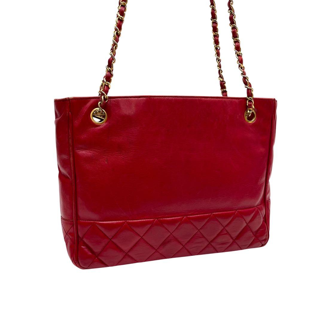 Chanel Quilted Lambskin Chain Shoulder Tote Red