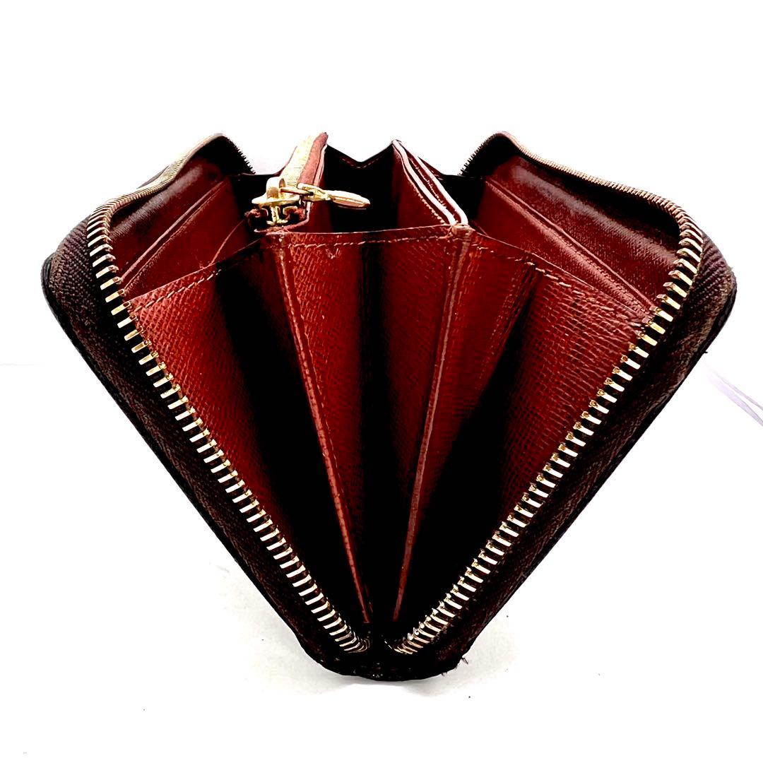 Louis Vuitton Monogram Zippy Wallet Round — view 3