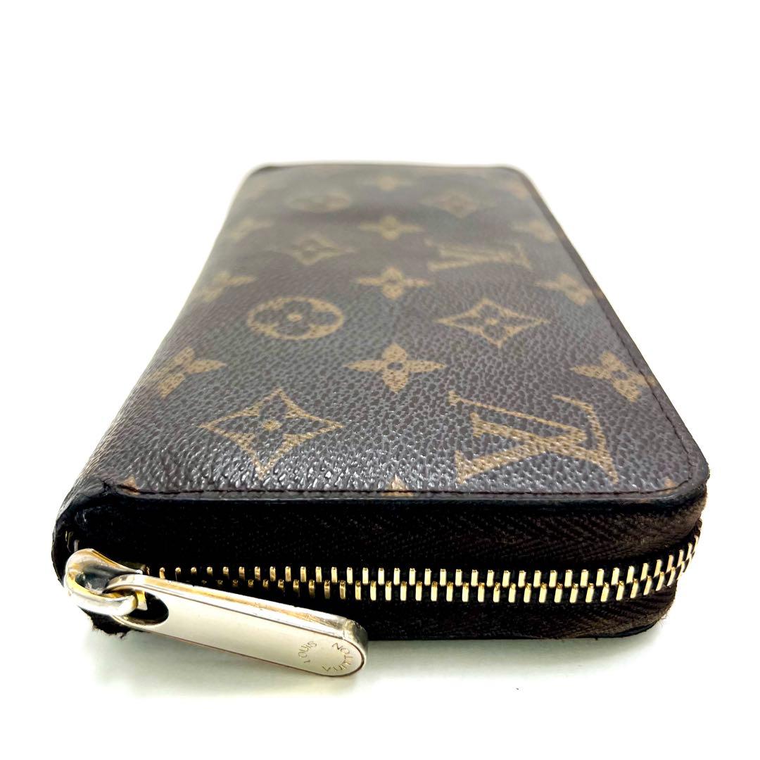 Louis Vuitton Monogram Zippy Wallet Round — view 9