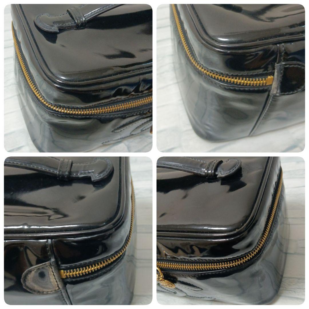 Chanel Vanity Pouch Enamel with Mirror Black CC Logo — view 6