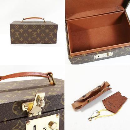 Louis Vuitton Boite Atu Case Shoulder — view 4