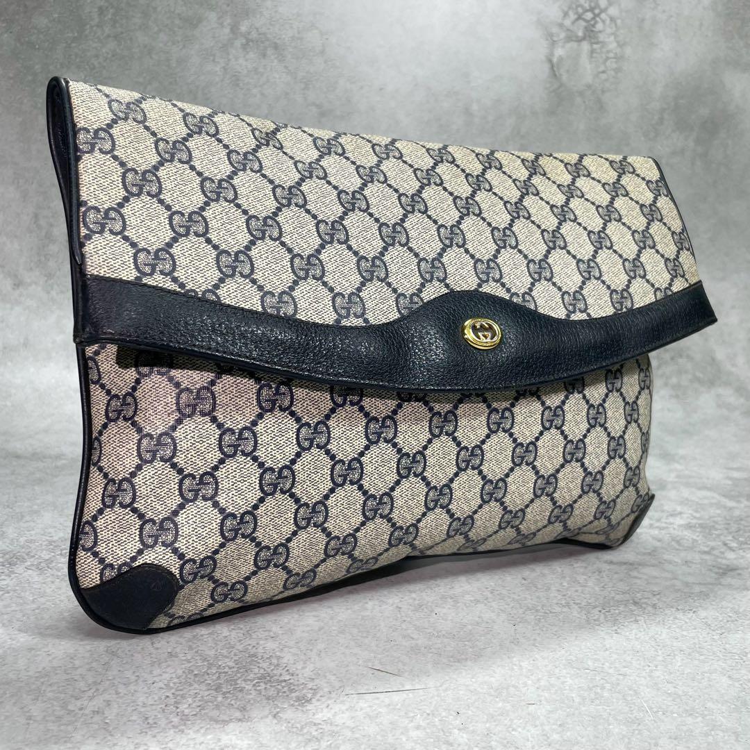 Gucci Clutch GG Navy Beige Leather Logo