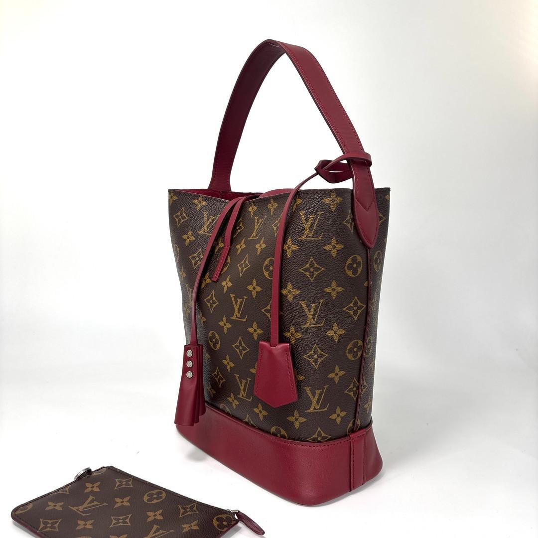 Louis Vuitton Monogram Idor GM Shoulder Bag — view 2