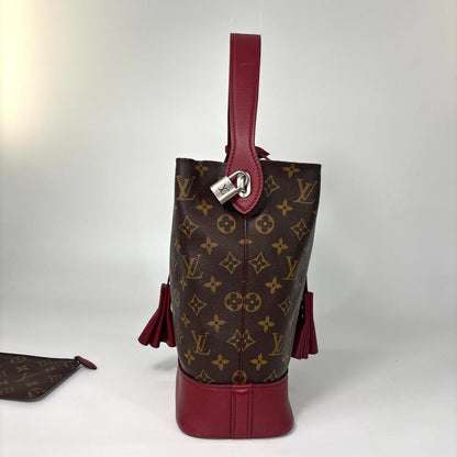 Louis Vuitton Monogram Idor GM Shoulder Bag — view 4