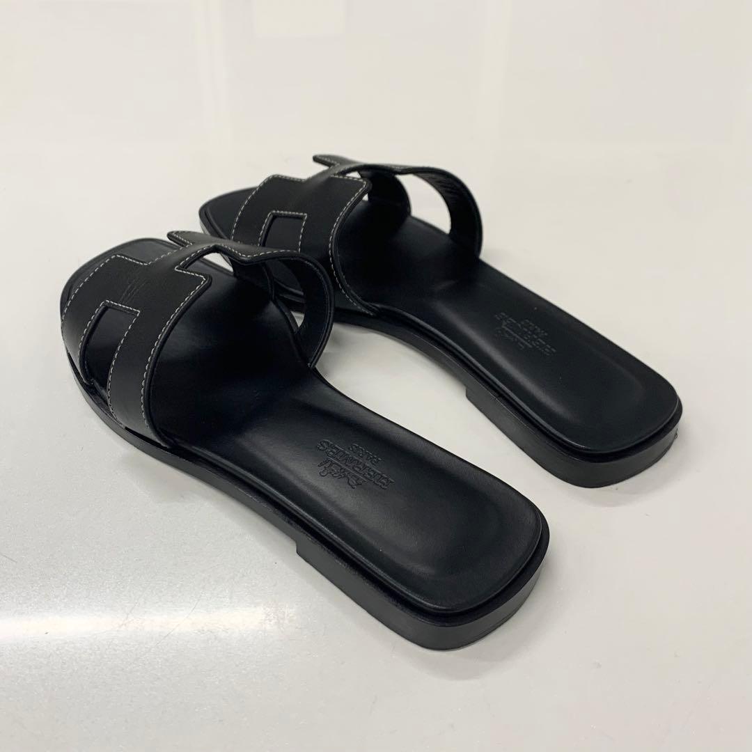 Hermes Oran Leather Sandals Black — view 4