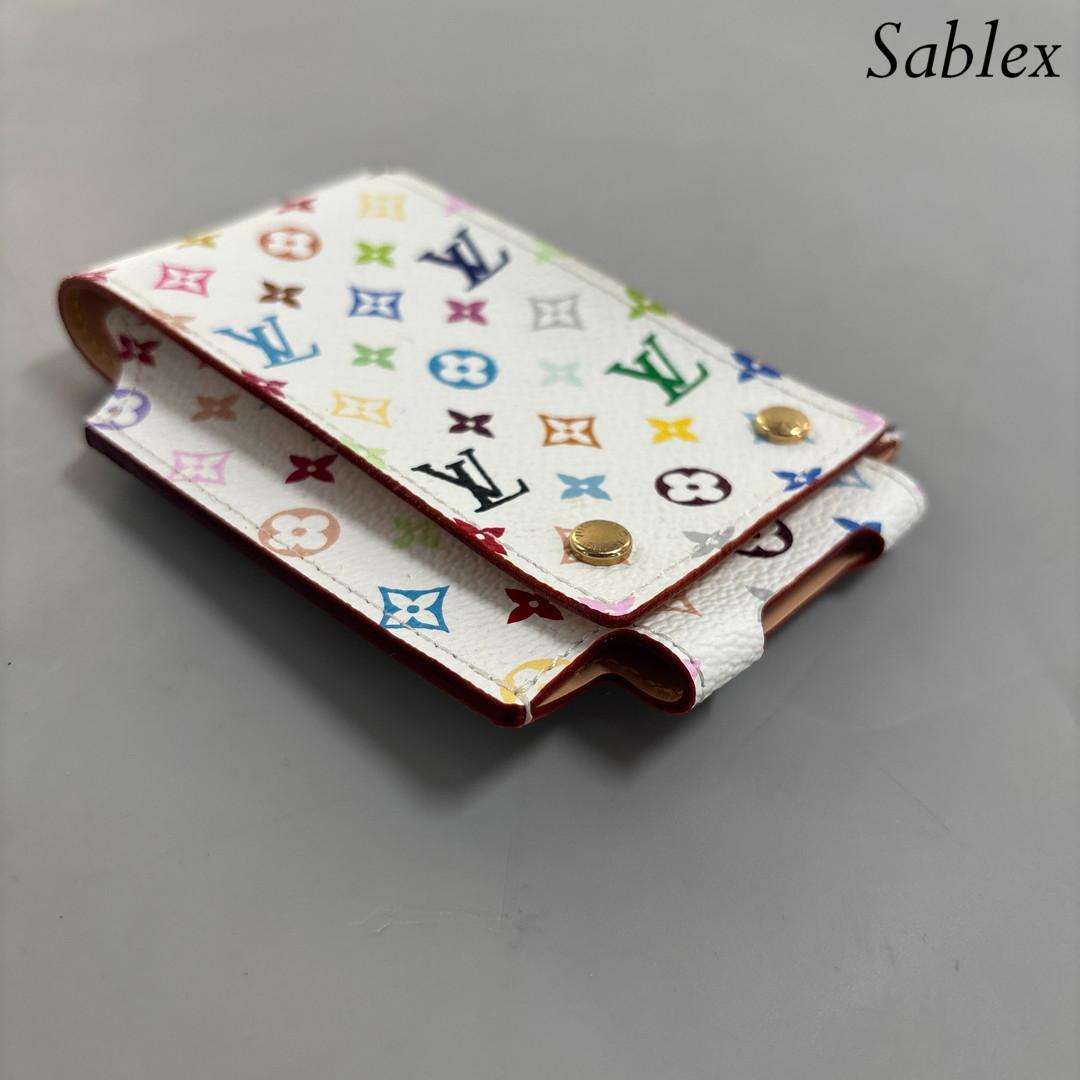 [unused] Louis Vuitton I Pod Case Multicolor M60014