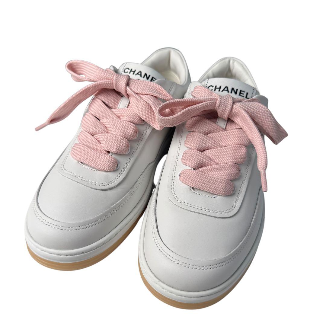 Chanel Sneakers CC Logo 35 White