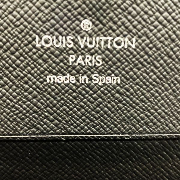 Louis Vuitton Taiga Envelop Carte De Visite NM M64595 Card Case Branded