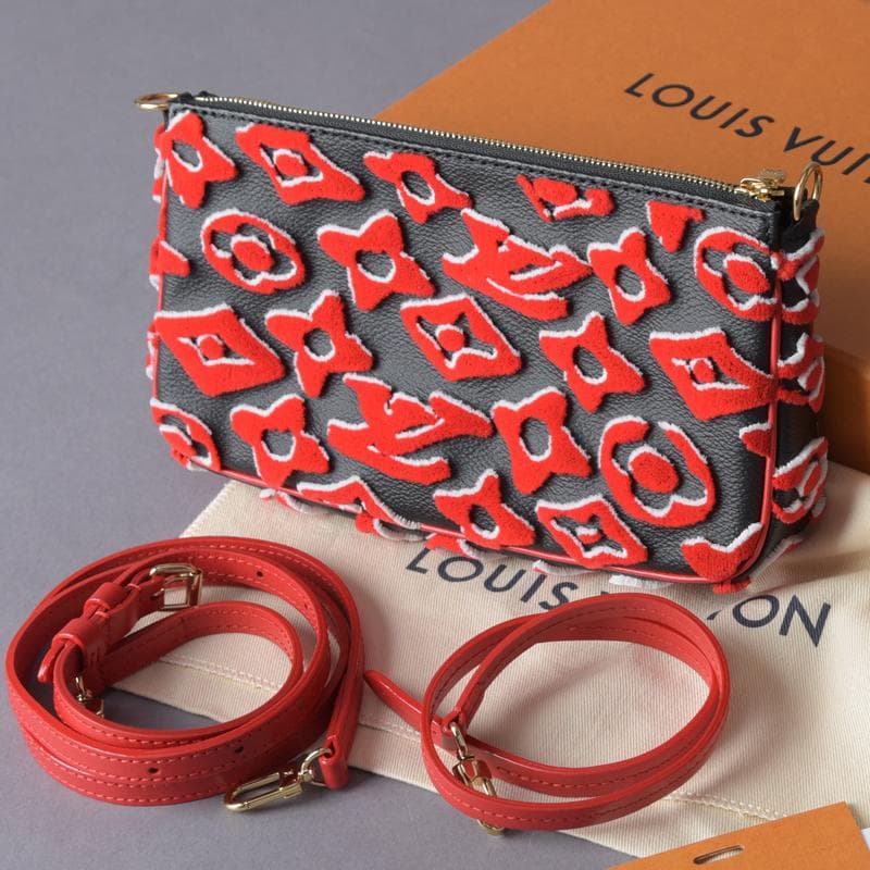 Louis Vuitton Lvxuf Pochette And Accessoire 2WAY Shoulder