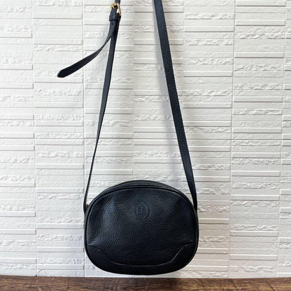 Fendi Leather FF Logo Shoulder Bag Black — view 3