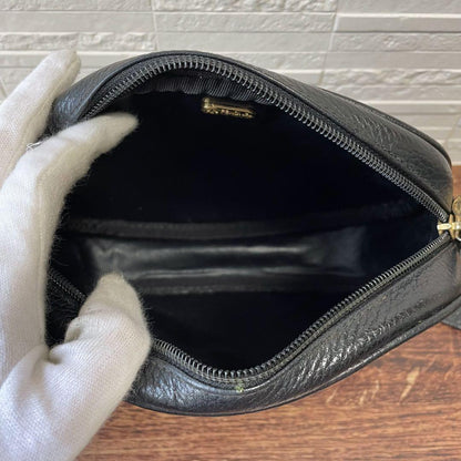 Fendi Leather FF Logo Shoulder Bag Black — view 8
