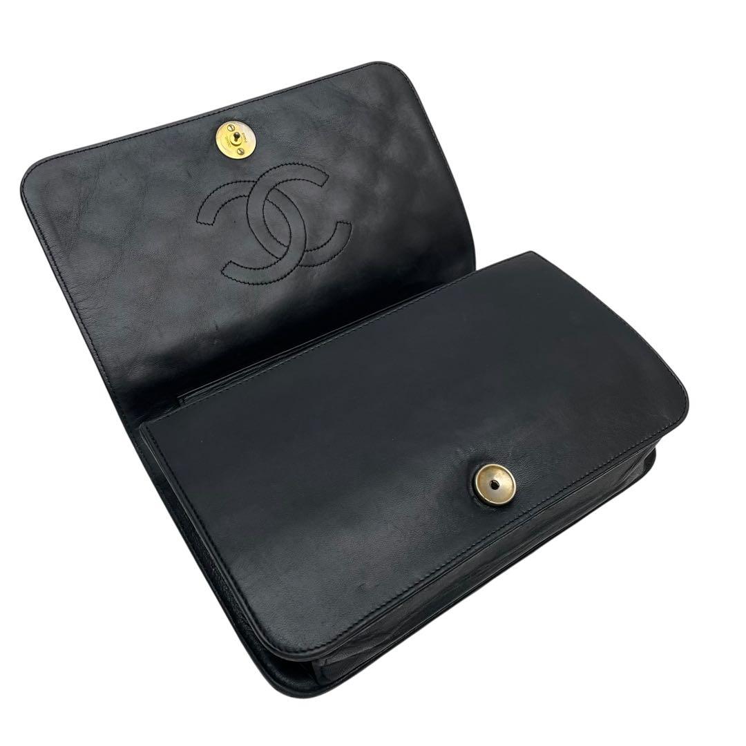 Chanel Quilted Lambskin Chain Shoulder Bag CC Logo Black — view 7